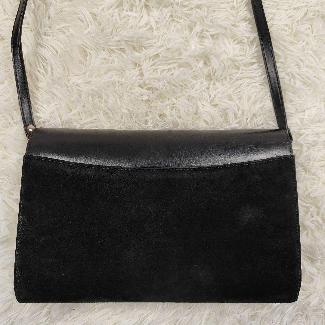 GUCCI　ショルダーバッグ　GG金具　2way 　 クラッチバッグ 黒