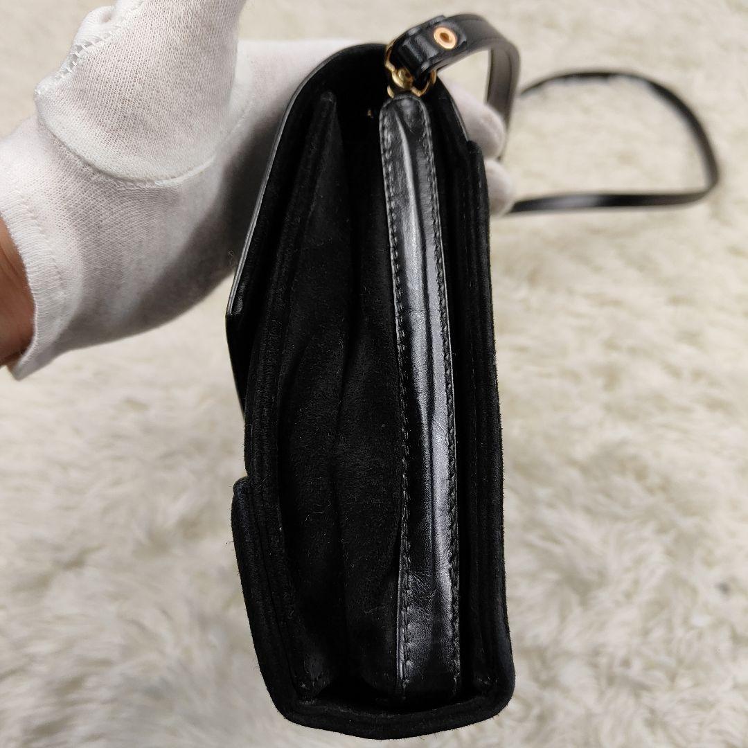 GUCCI　ショルダーバッグ　GG金具　2way 　 クラッチバッグ 黒