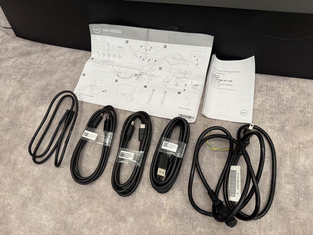 Dell U4320Q 42.5インチ 4K USB-Cモニター スタンド無し