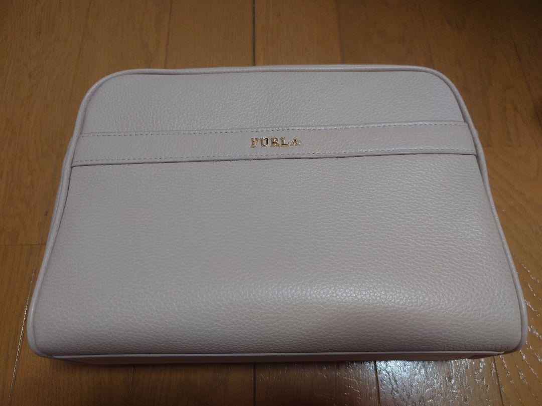 FURLA フルラ アヴリル ショルダーバッグ カメラバッグ レザー