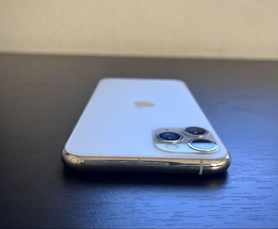 Apple iPhone 11 Pro SIMフリー 64GB シルバー 本体