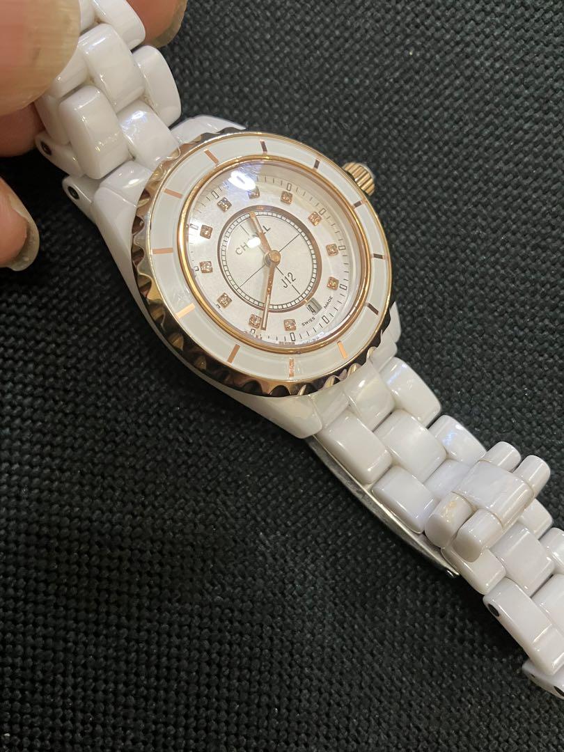 CHANEL シャネルの腕時計です。