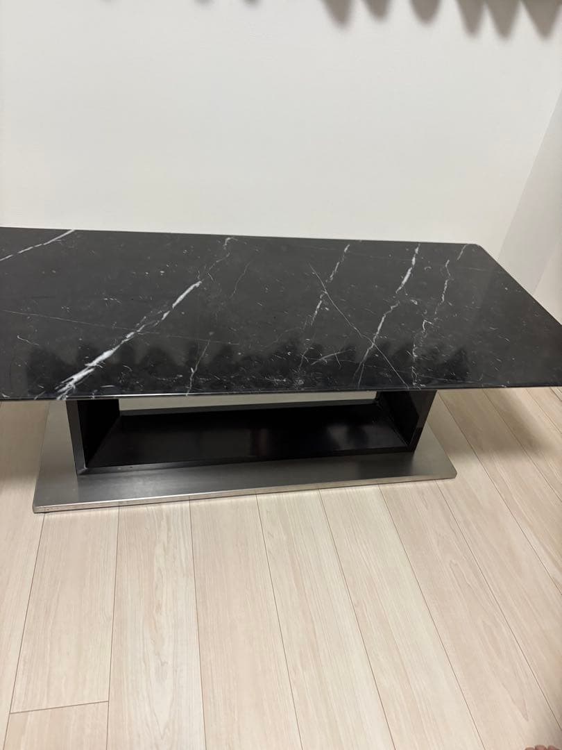 黒大理石センターテーブル目立った傷や汚れなし MARWIL-DEMENAGEMENTS_CH