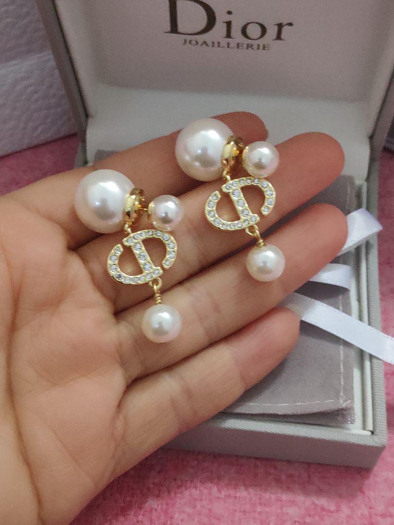 クリスチャンディオール★Dior パールピアス　レディース☆