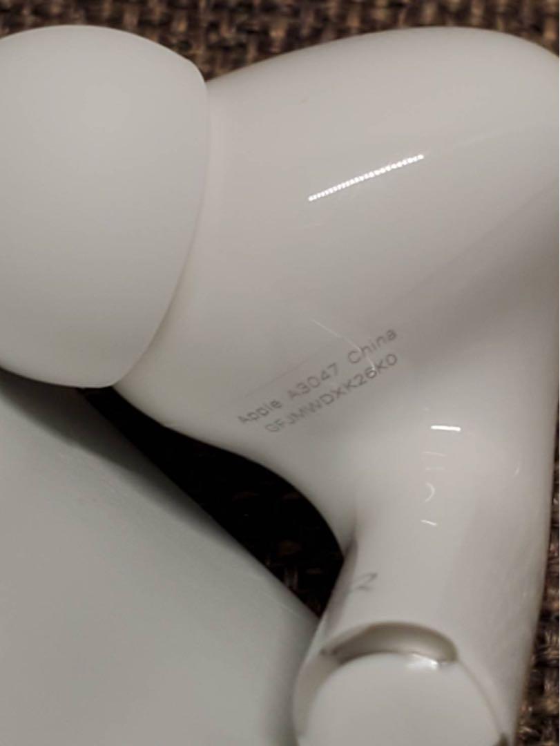 右耳 Apple AirPods Pro 第2世代 正規品 片耳058