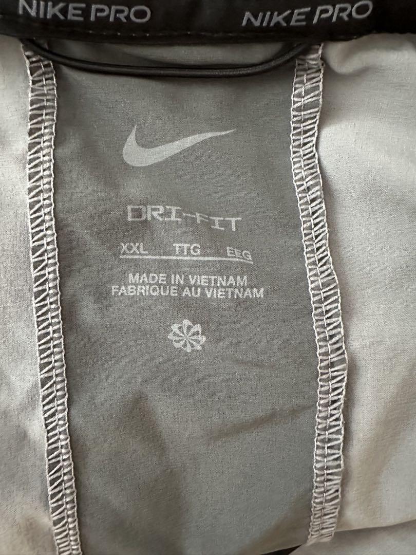 ナイキ DRI-FIT グレー XXL ジャケット