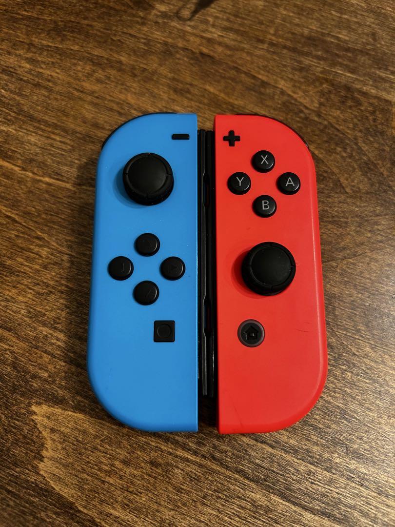 Switch 新型 ジョイコン以外新品