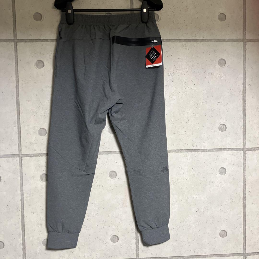 THE NORTH FACE グレー ランニングパンツ