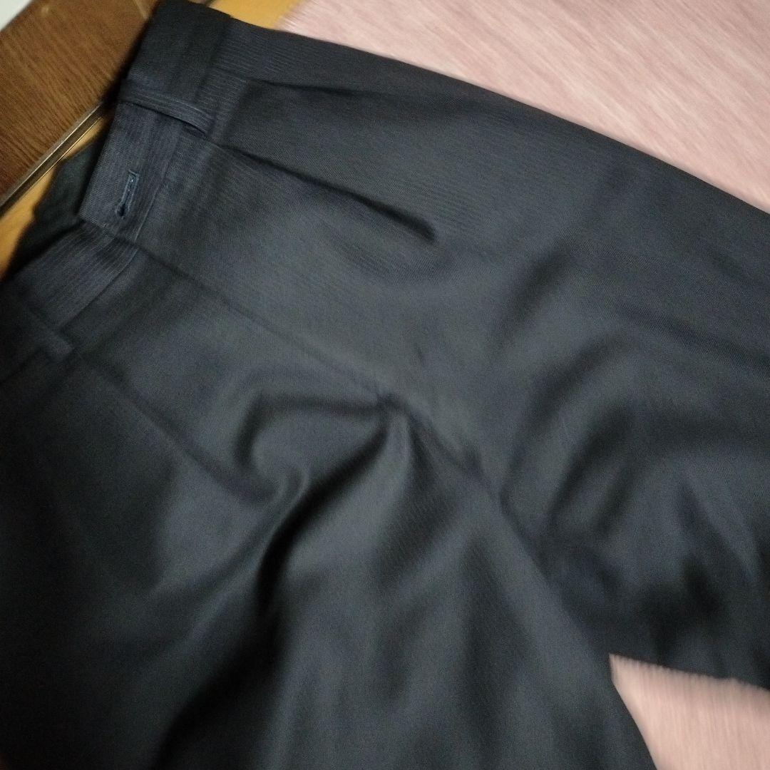 ダークブルー ストライプ ビジネススーツ
