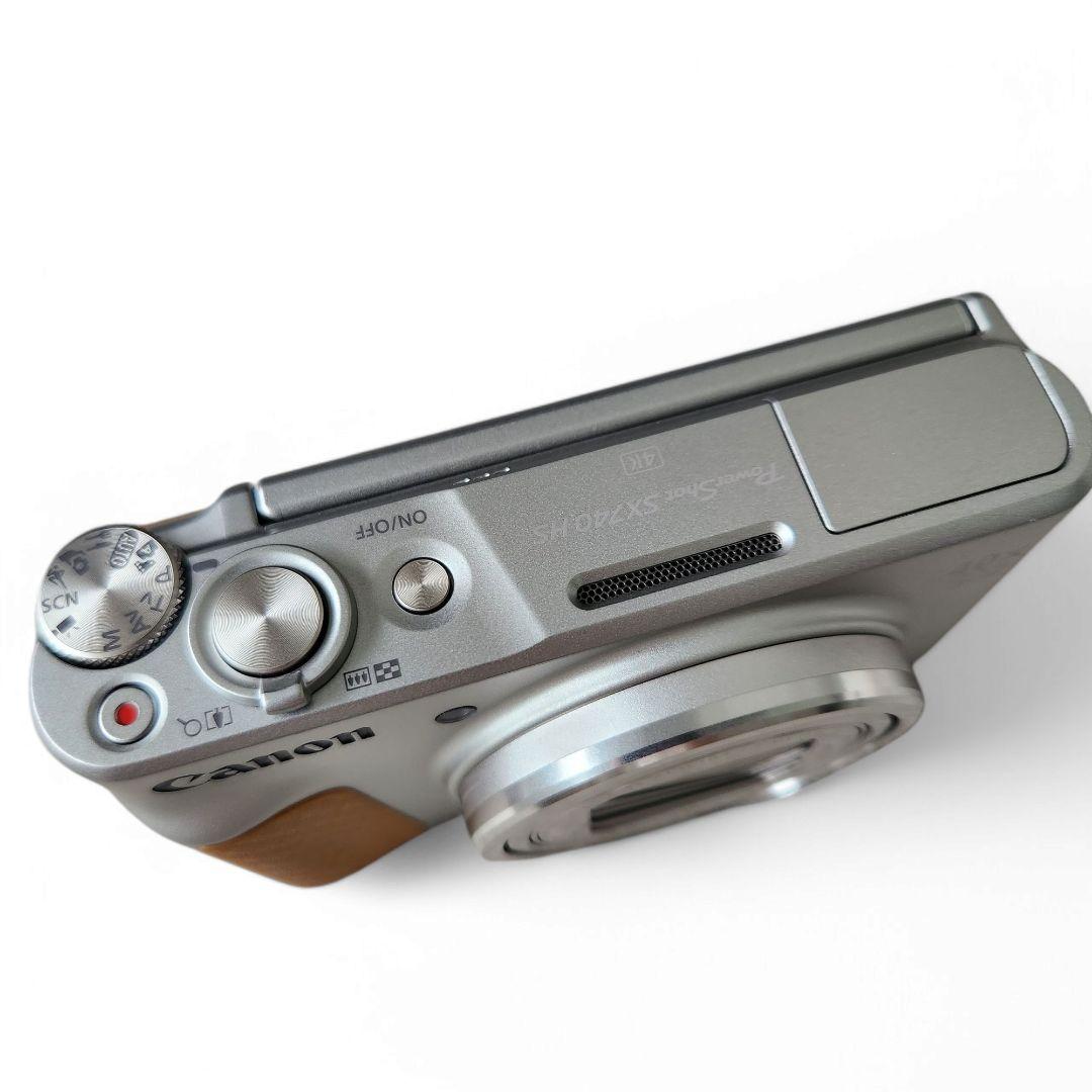 SX740HS