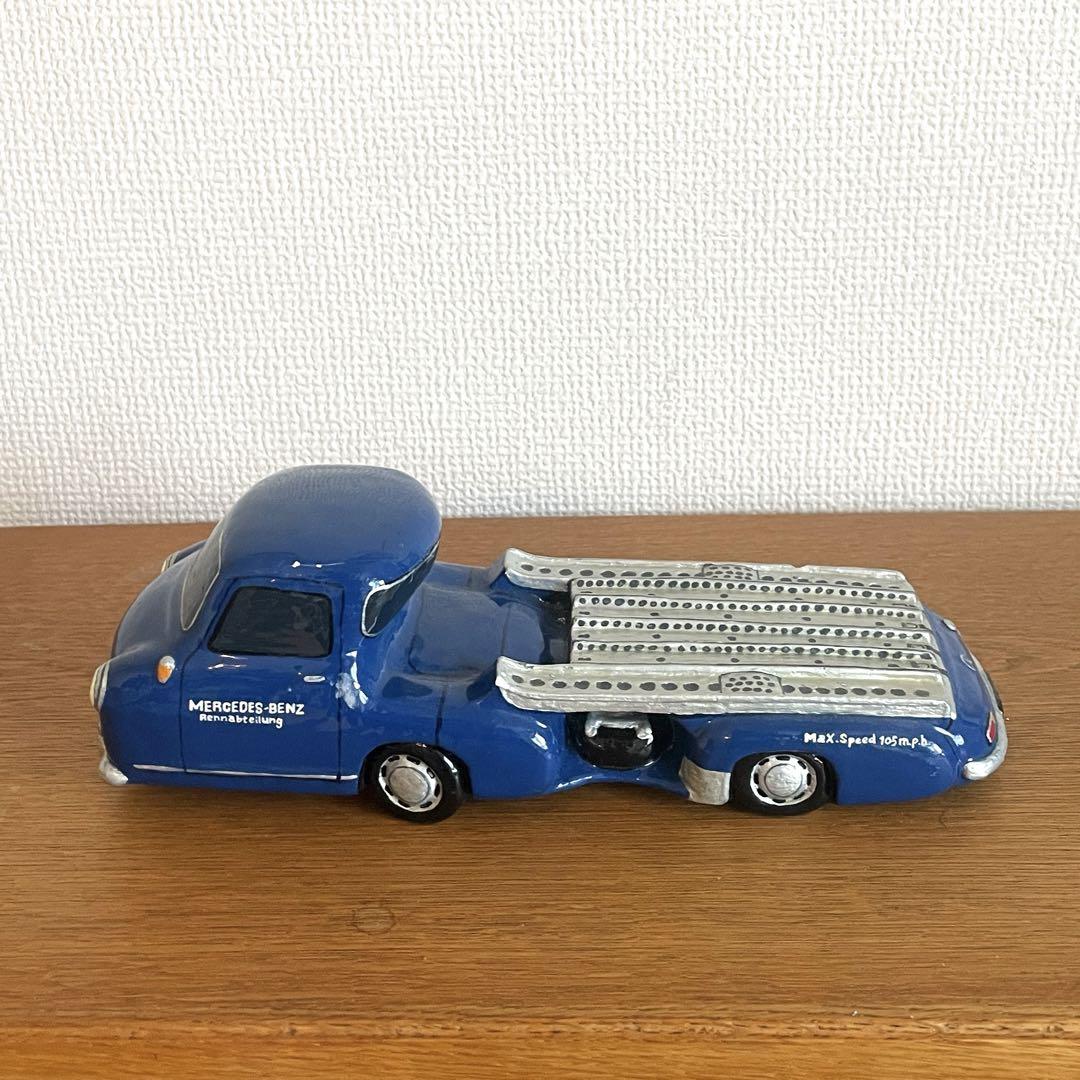 陶器の車 メルセデス・ベンツ ローダー