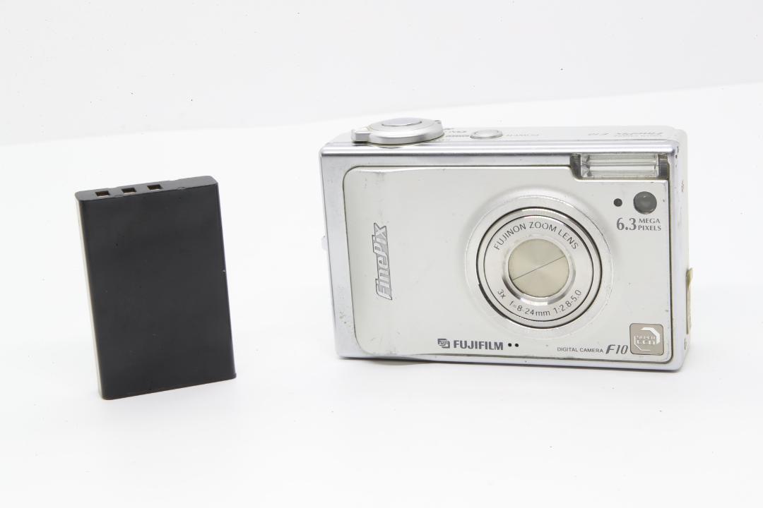 FUJIFILM Finepix F10 フジフィルム