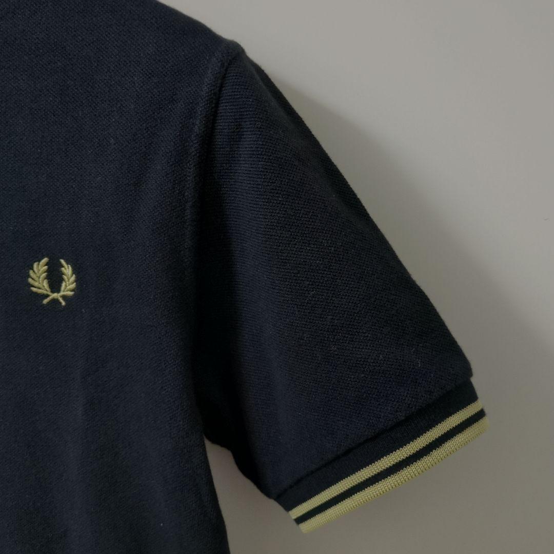 FRED PERRY ポロシャツ M12 36 イングランド製 黒 金 定番
