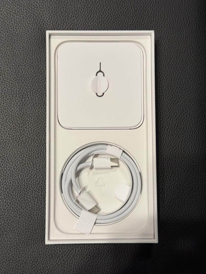 Iphone 15promax ブラックチタニウム256GBSIMフリー