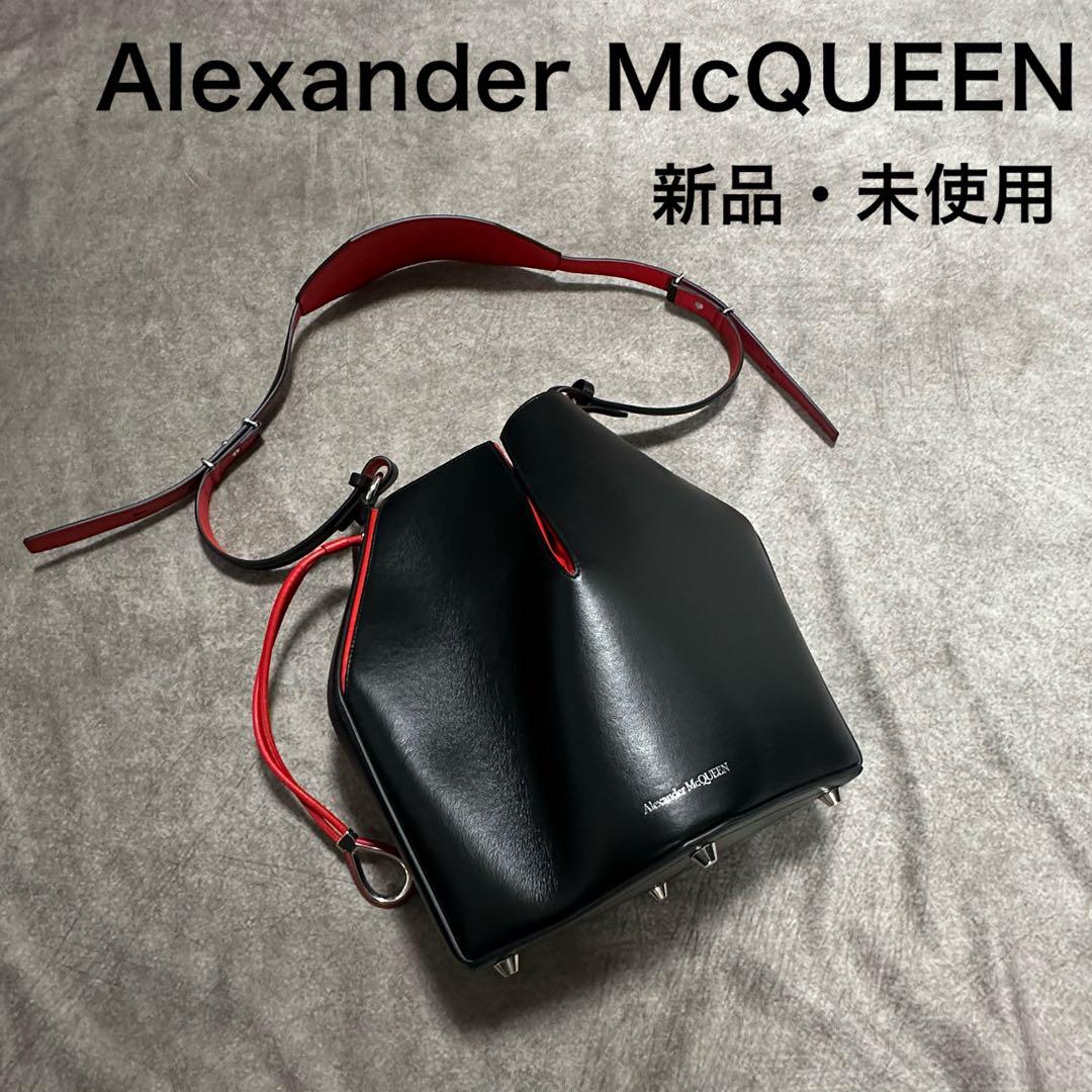 Alexander McQueen ブラックショルダーバッグ