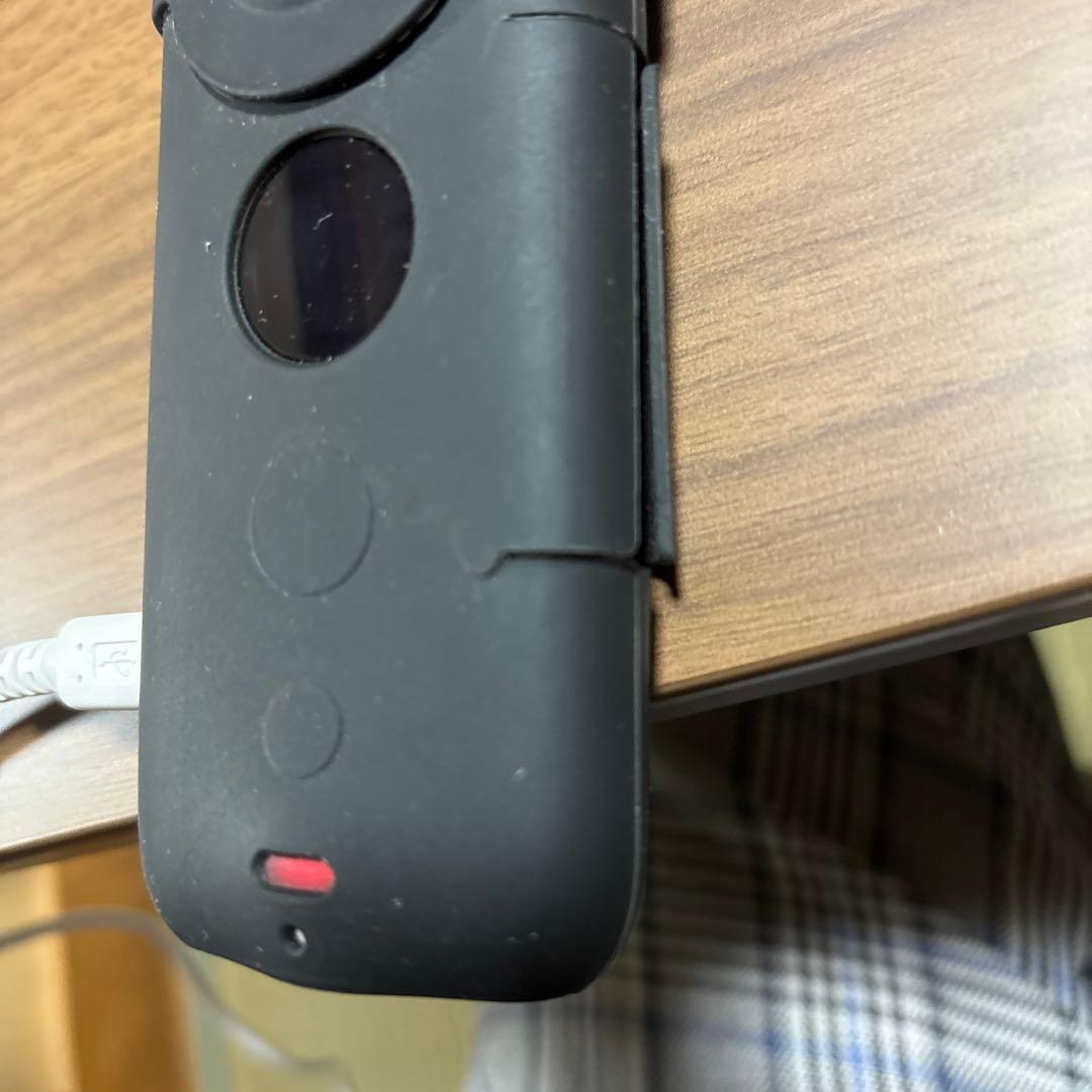 Insta360 ONE X 予備バッテリー2個付属 Insta360 ONE X 予備バッテリー2個付属