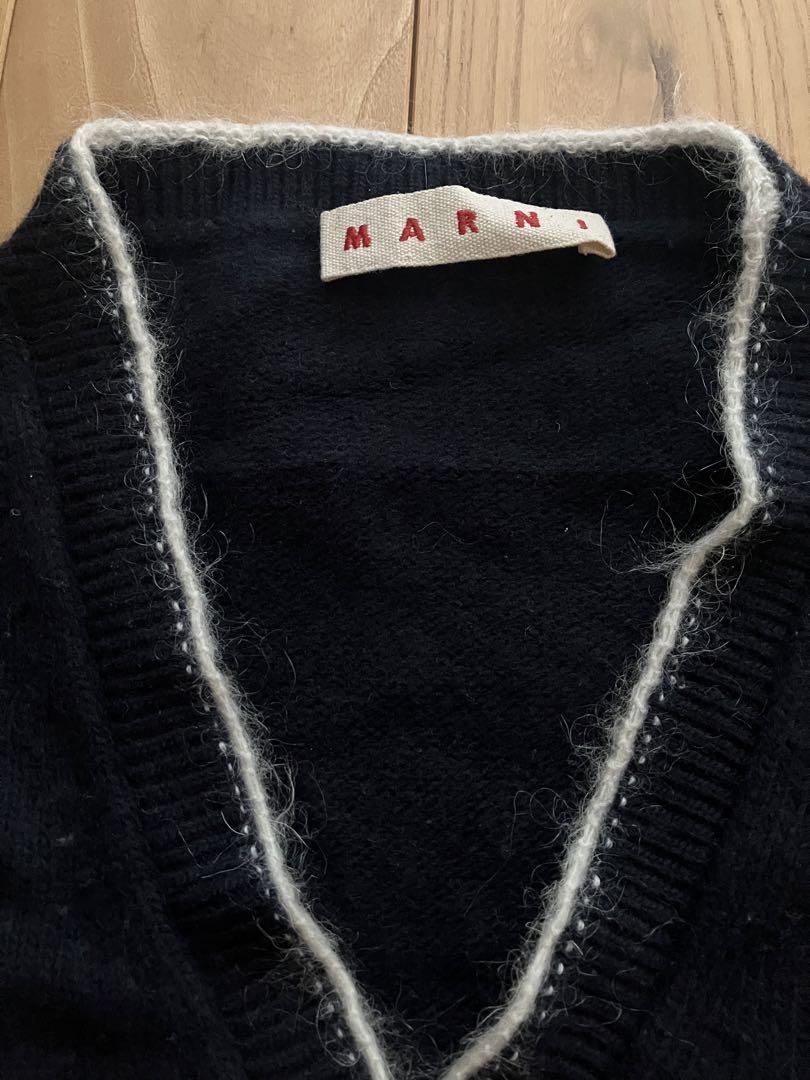 MARNI 紺色カーディガン