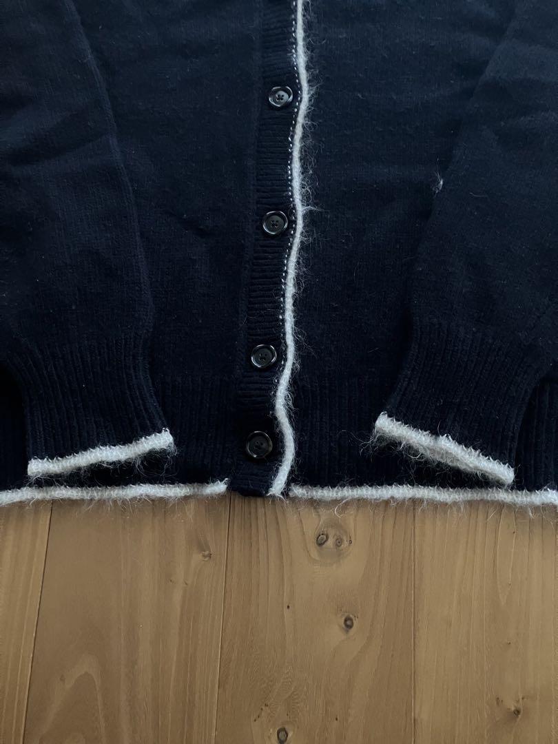 MARNI 紺色カーディガン