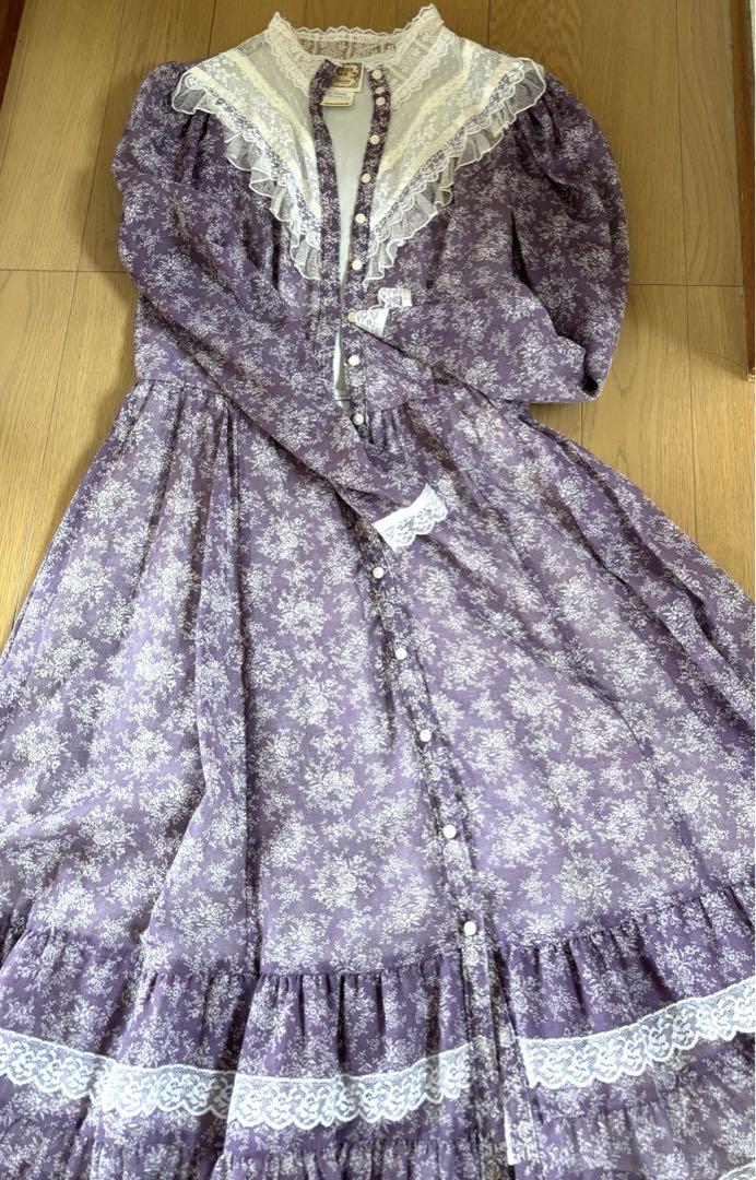 ＧＴUＮＮEＳA Xヴィンテージ70年代花柄マキ丈ワンピースドレス