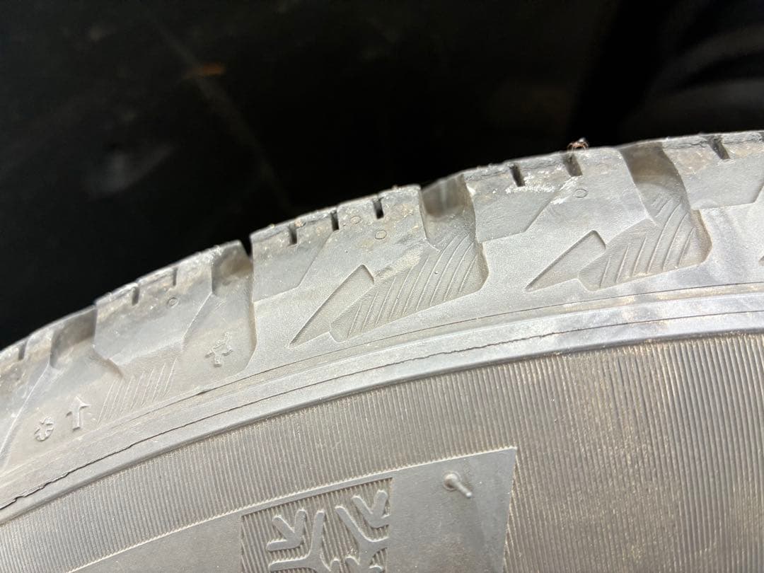 スタッドレスタイヤ・ホイール4本セット(良品) スタッドレスタイヤ・ホイール4本セット(良品)