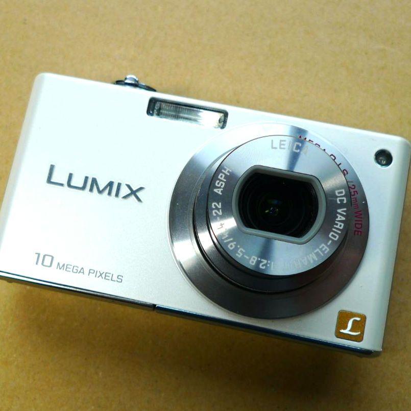 （動作確認）デジタルカメラ　Lumix　DMC-FX37　Panasonic　白