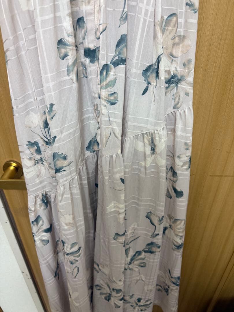 Fray id フラワープリントカシュクールワンピース／接触冷感