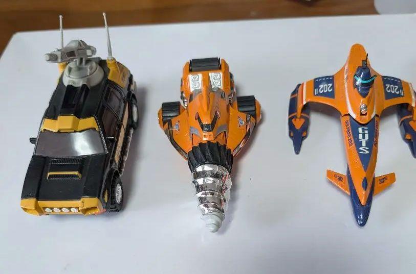 ポピニカ　ウルトラマンティガ　ガッツマシンシリーズ　3種類セット