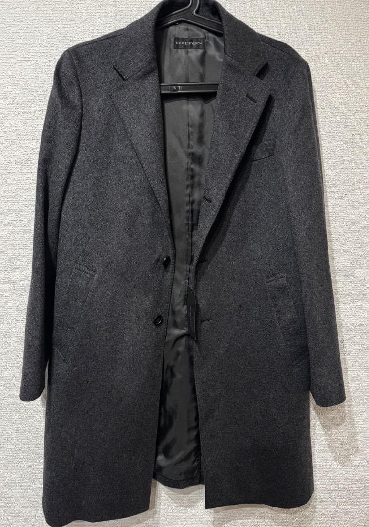 ヒルトン カシミヤチェスターコート LUIGI COLOMBO サイズS 新品 ヒルトン カシミヤチェスターコート LUIGI COLOMBO サイズS 新品