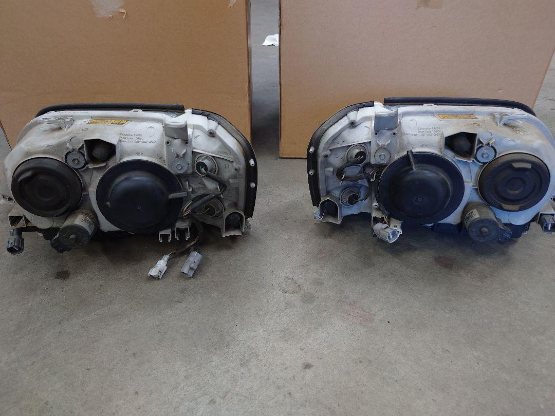 ヘッドライト 2個セット　JZS171 クラウン