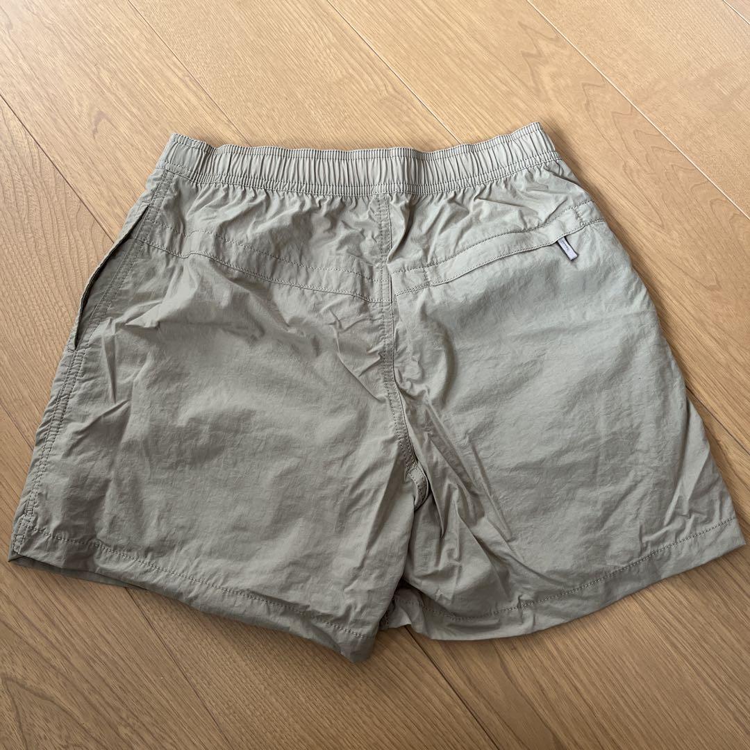 THE NORTH FACE ベージュショートパンツ NB42335