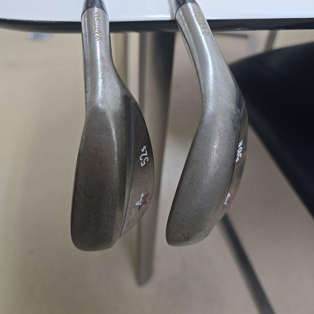 52°
