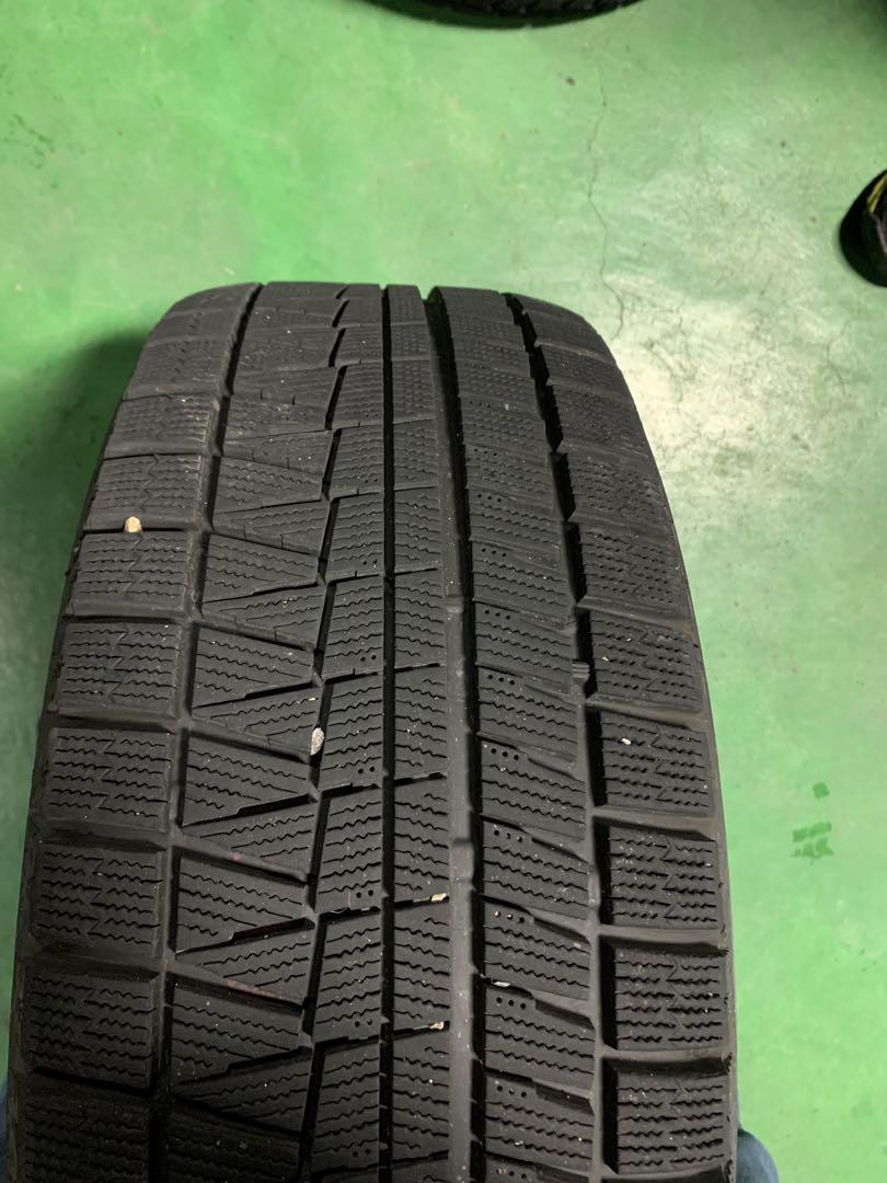 アコードハイブリット　スタッドレス225/50R17
