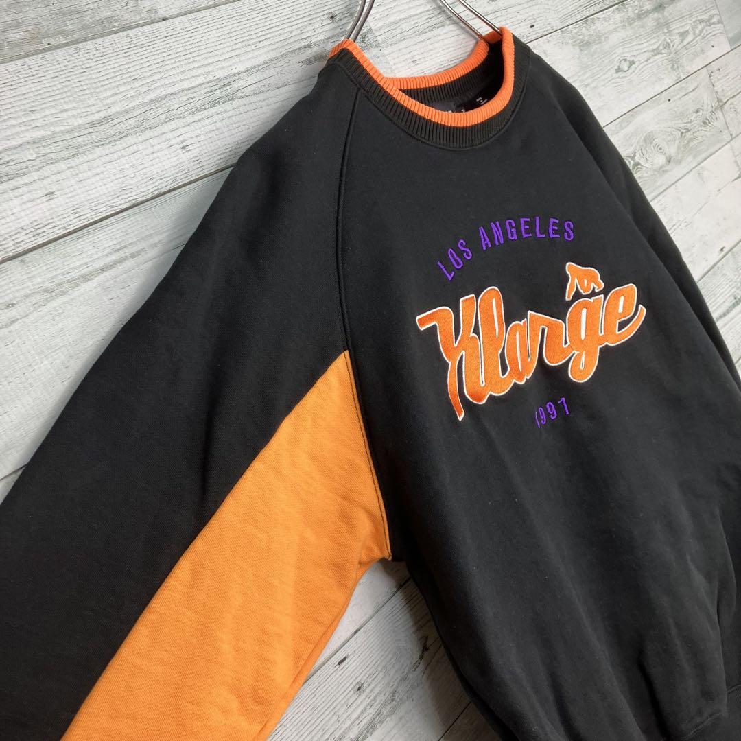XLARGE / OLD ENGLISH LOGO CREWNECK SWEATSHIRT