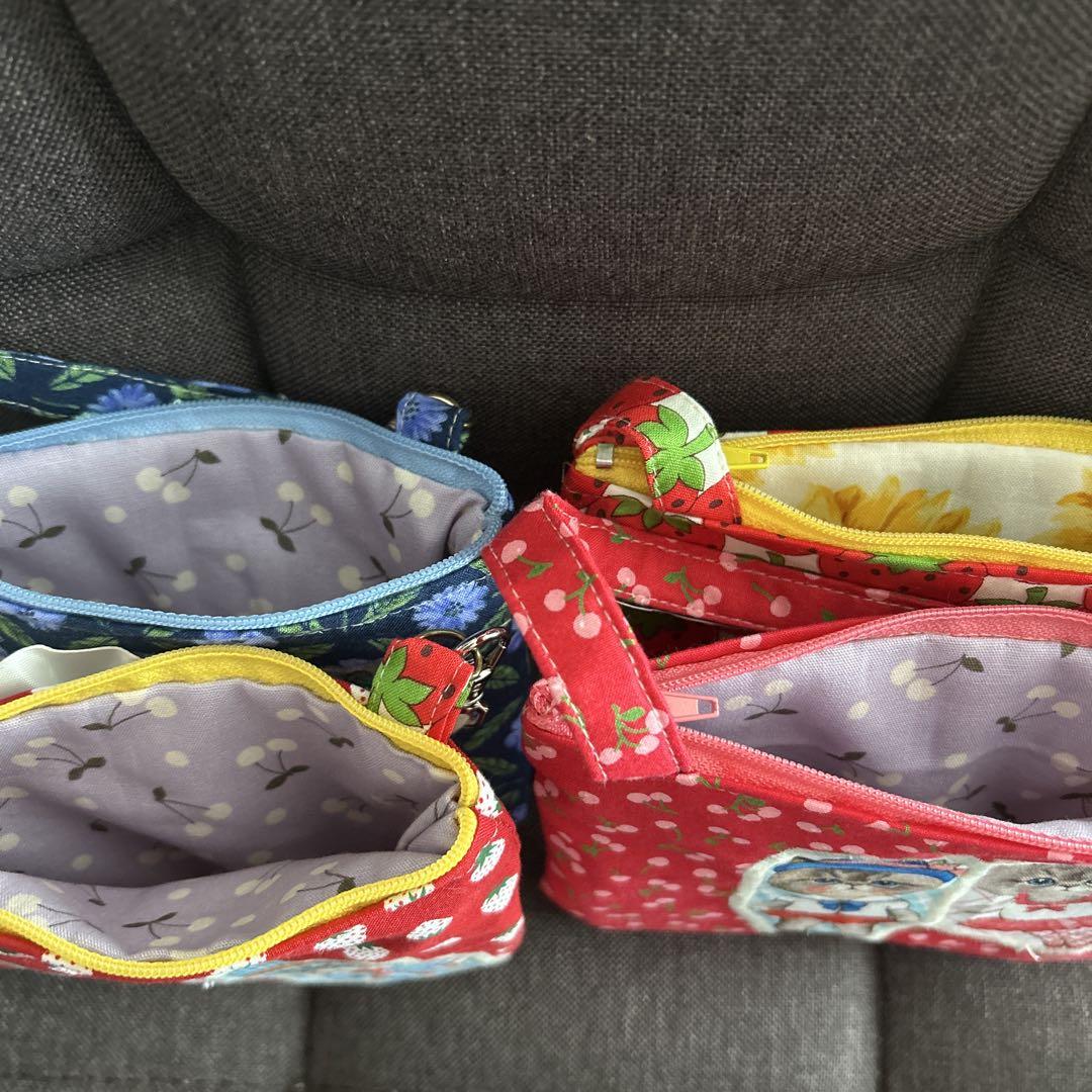 専用❣️コヤンイサムチョンワンみみポーチorバック　黒レモン　バニーちゃん 専用❣️コヤンイサムチョンワンみみポーチorバック 黒レモン