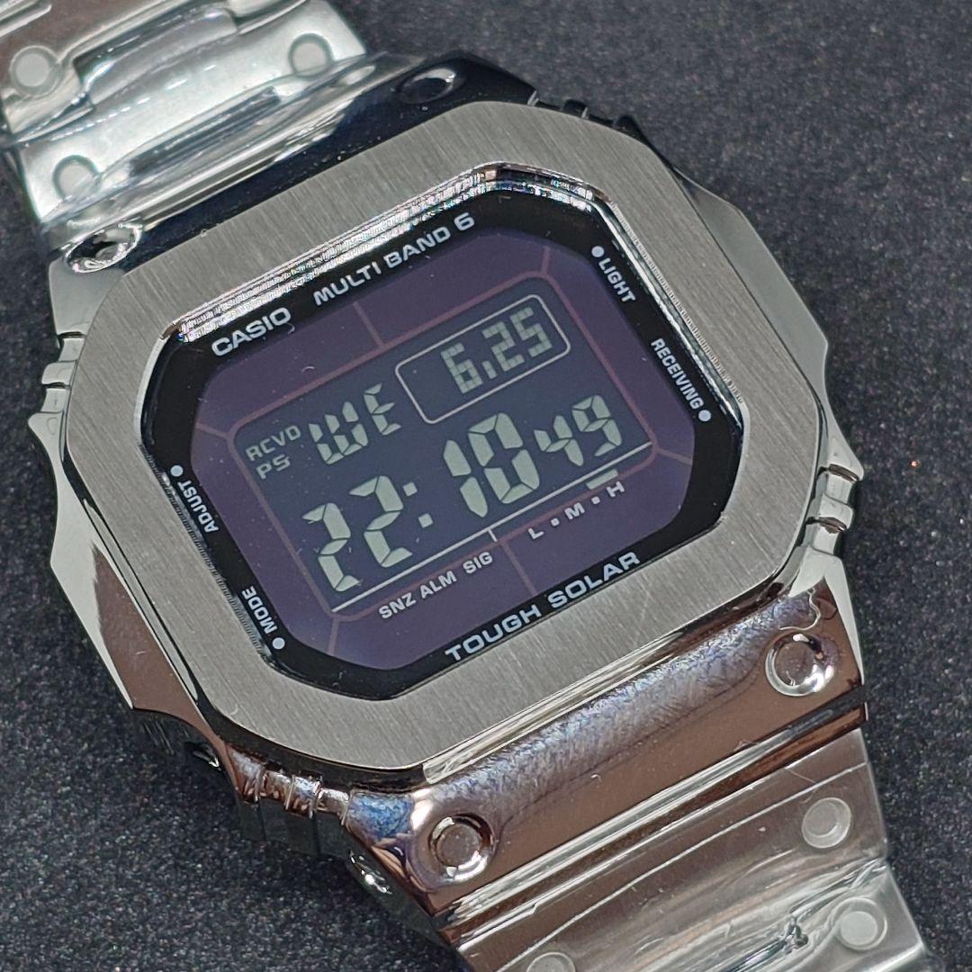 極上☆二次電池新品☆G-SHOCK GW-M5610 フルメタル