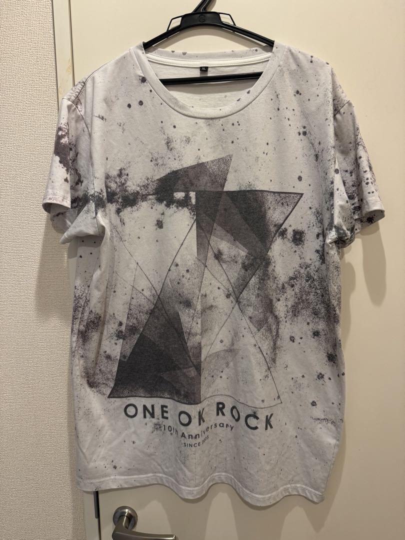 まとめ売り　ONE OK ROCK 2枚まとめ　Tシャツ　XL