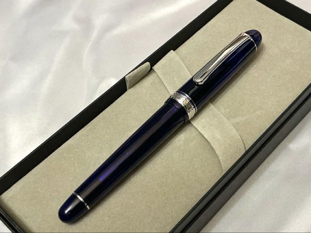 #3776 センチュリー 極太字 C ロジウムフィニッシュ シャルトルブルー