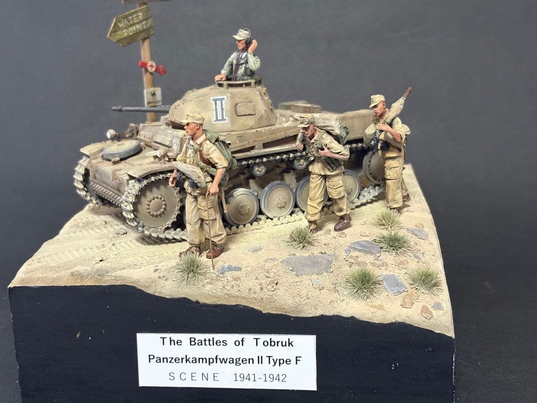 トブルク戦 Panzerkampfwagen II Type F フィギュア付き