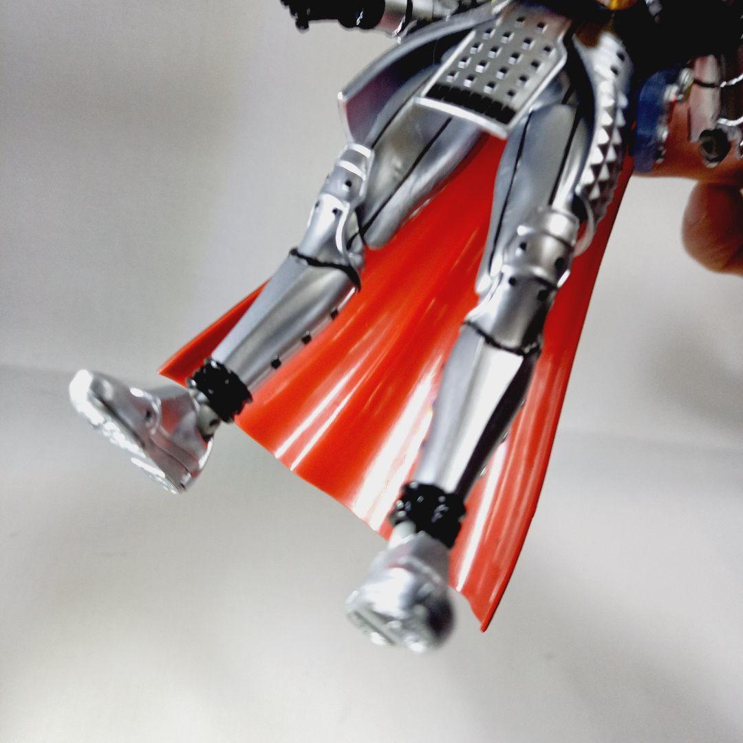 SHフィギュアーツ 仮面ライダー鎧武 極アームズ