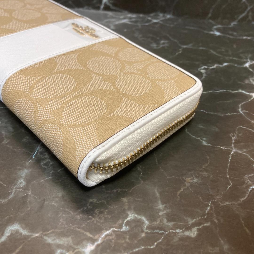 ☆新品☆ 【コーチ】 長財布 カーキ 白 52859 シグネチャー レディース