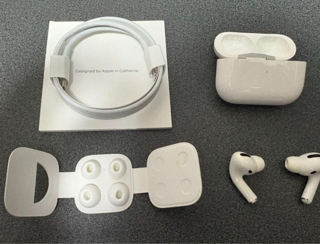 AirPods Pro 本体 充電ケース付き