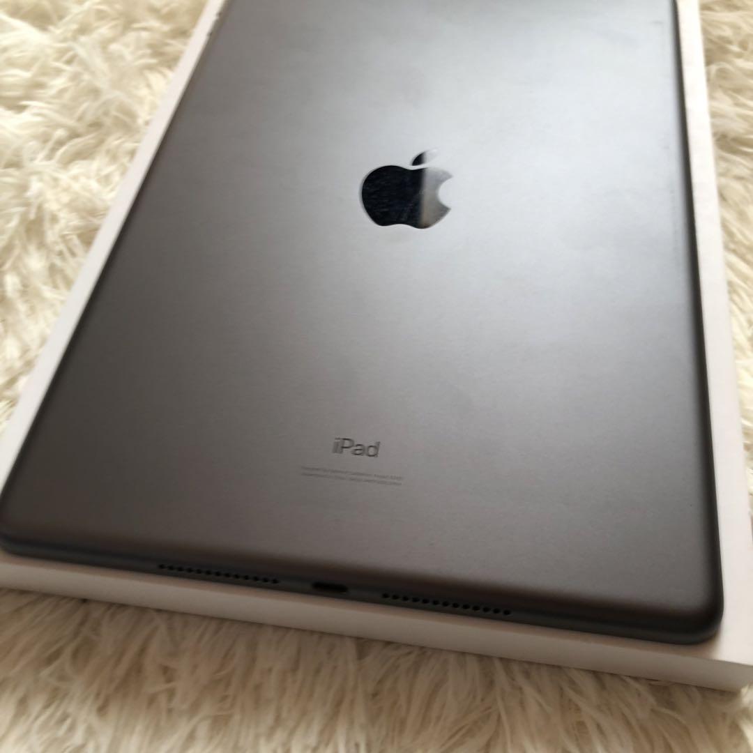 【即購入OK】iPad 第8世代 セルラーモデル【極美品】 #19 【付属品】