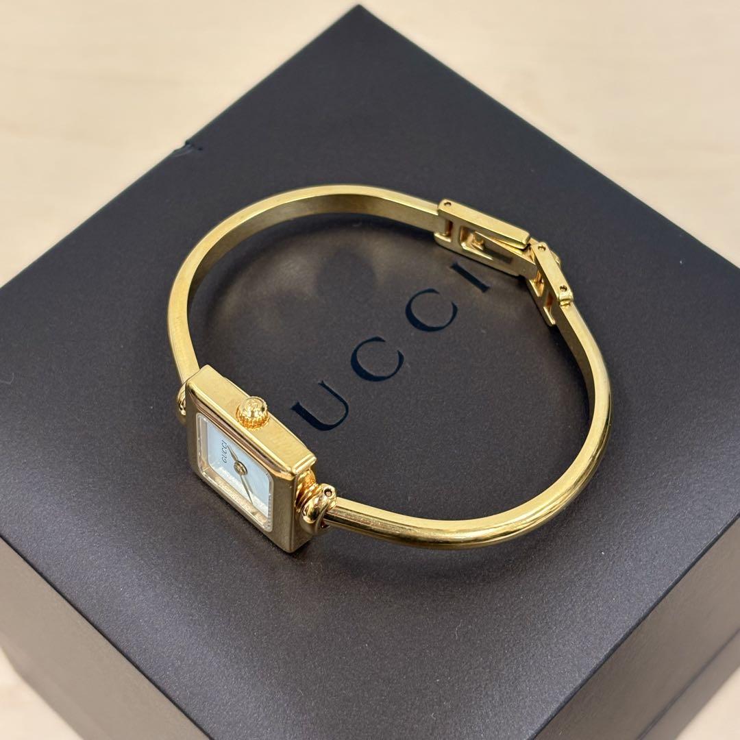 超安い品質 稼動品】GUCCI 専用箱 腕時計 スクエア ゴールド 1900L 時計