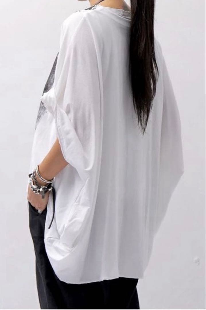 bajra UNISEX OVERSIZED PRINT TEE ホワイト