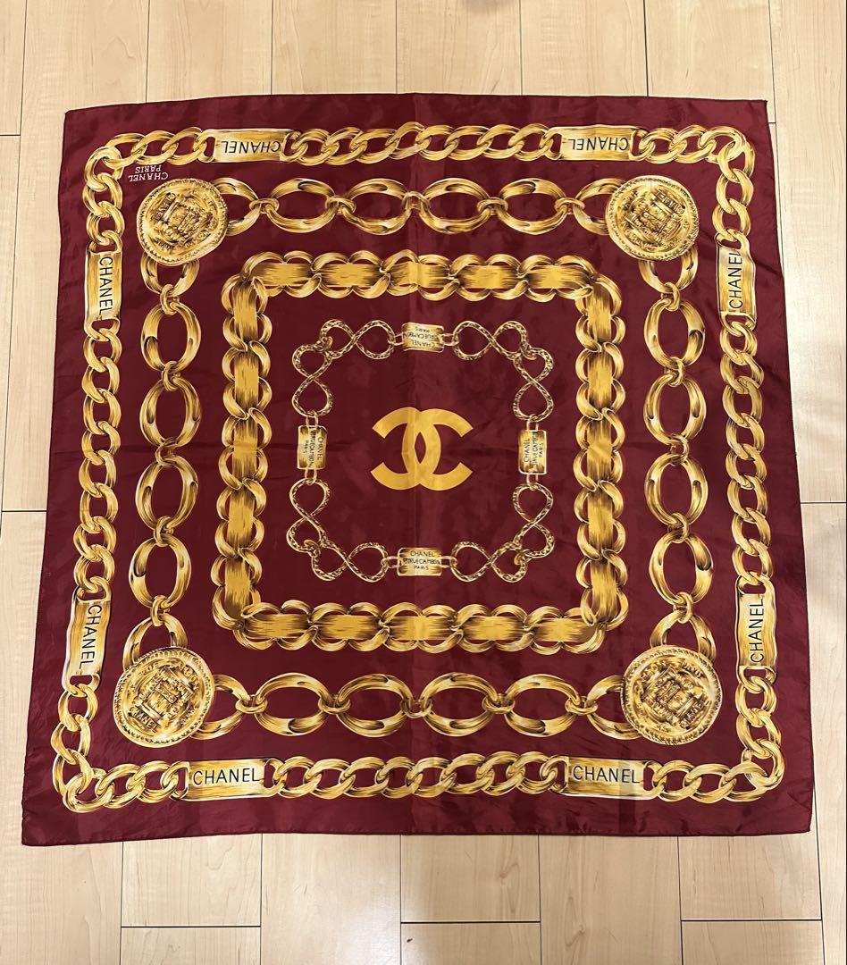 CHANEL シルクスカーフ ワインレッド ココシャネル チェーン コイン
