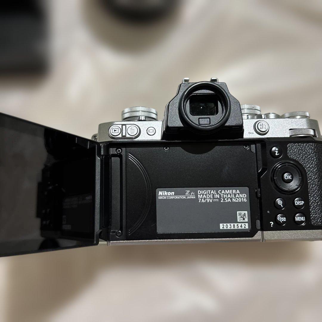 デジタルカメラ Nikon Z fc NIKKOR Z 28mmf/2.8 SE Kit
