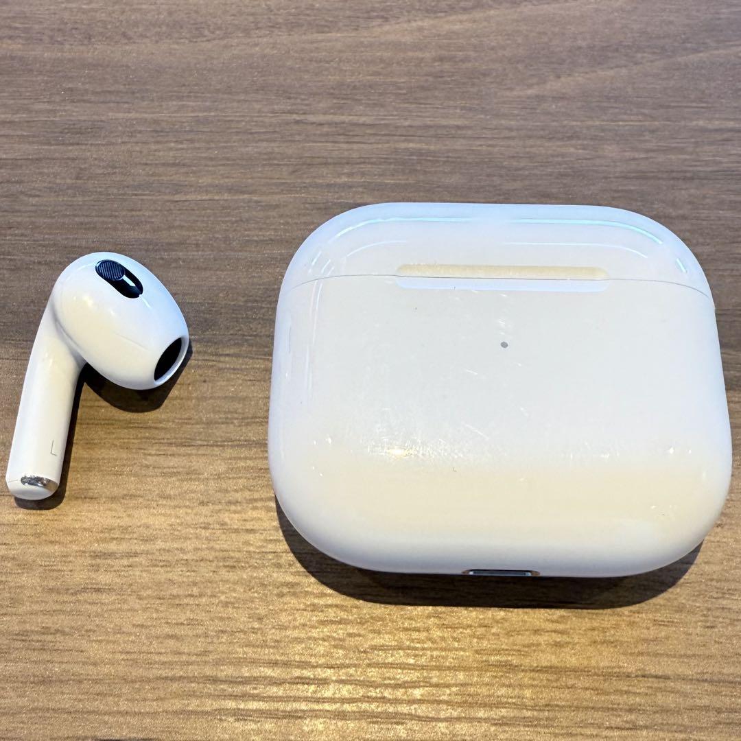 MagSafe充電ケース＋AirPods 3 左のみ