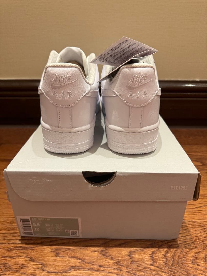 新品ナイキ エアフォース 1 NIKE AIR FORCE 1 07 26cm