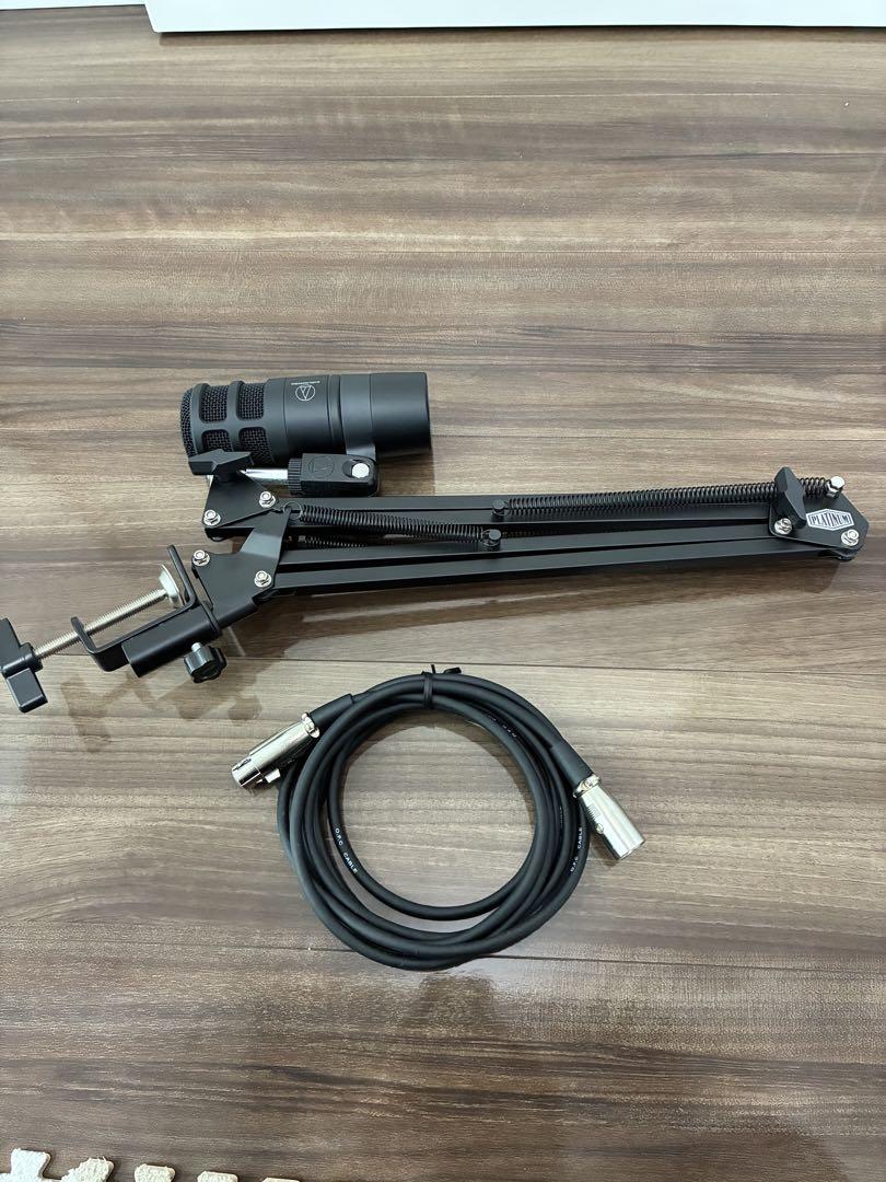 美品　audio-technica AT2040 ダイナミックマイク　スタンド付