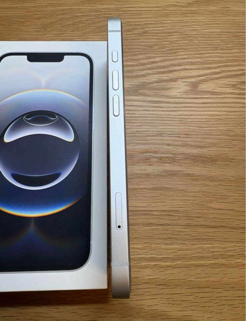 iPhone16e ホワイト128gb Applecare 2年付